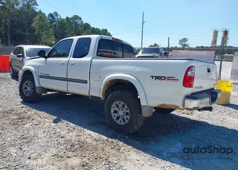 2005 Toyota Tundra Sr5 V8 z USA, uszkodzony, nr VIN 5TBRT34115S459683